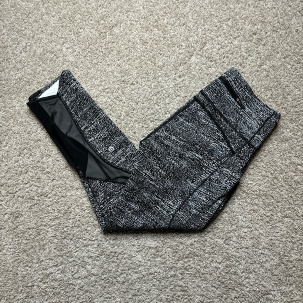 Lululemon Pace Perfect 7/8 Tight (25")